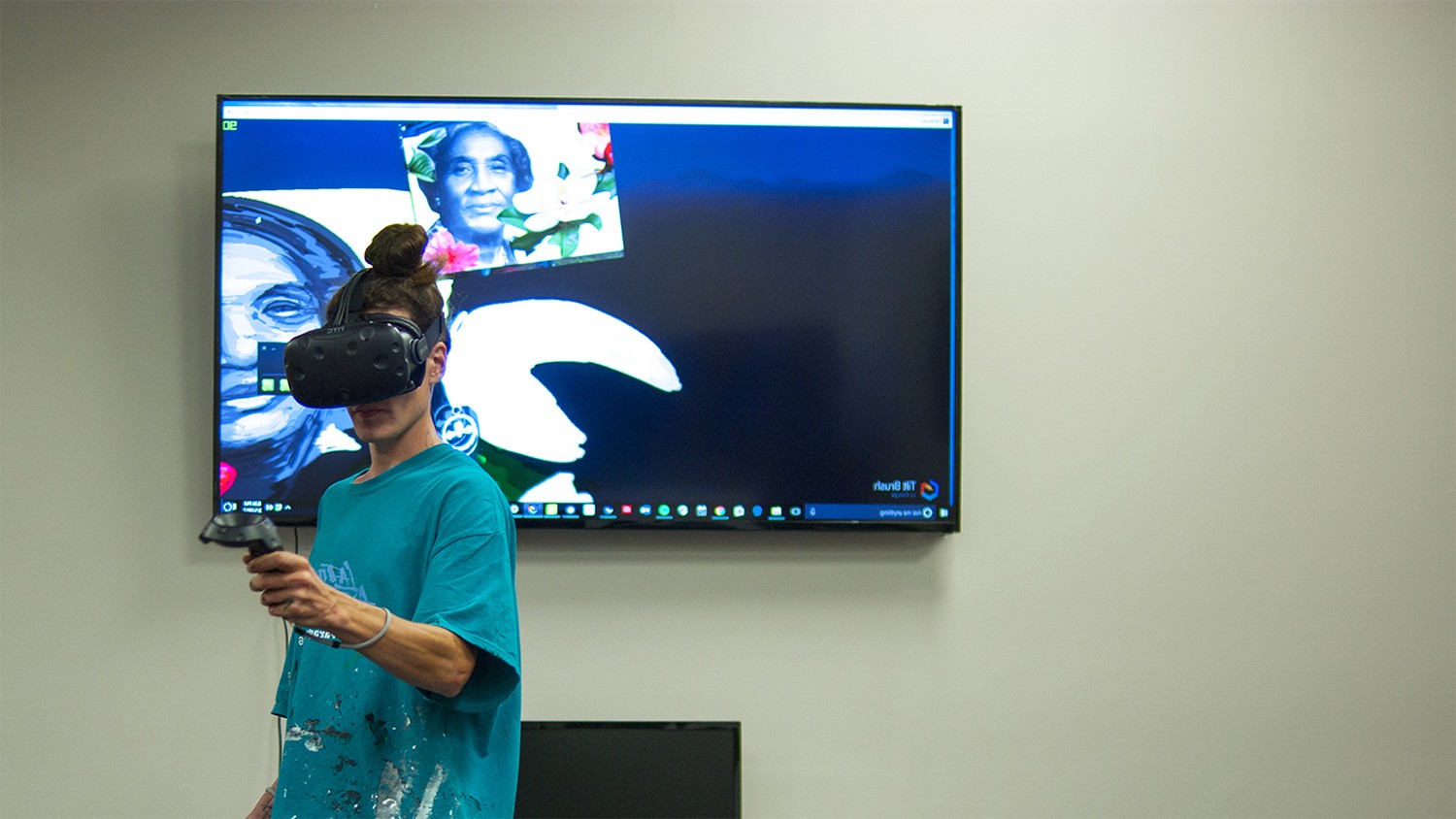 VR Mural Painting for Social Change